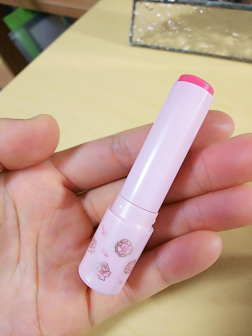 RH リップカラートリートメント フェミニンピンク/フォーチュン/リップケアを使ったクチコミ（2枚目）