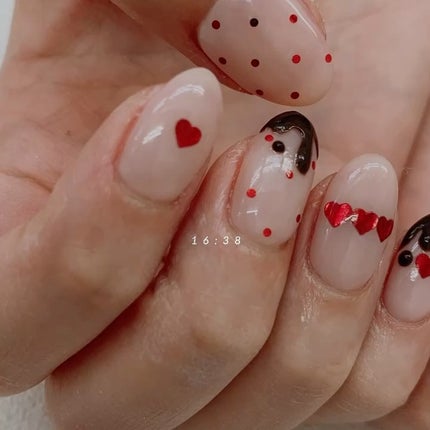 YUKA on LIPS 「.🍫💗..#nail#nailist#ネイル#ネイリスト#ネイ..」(2枚目)