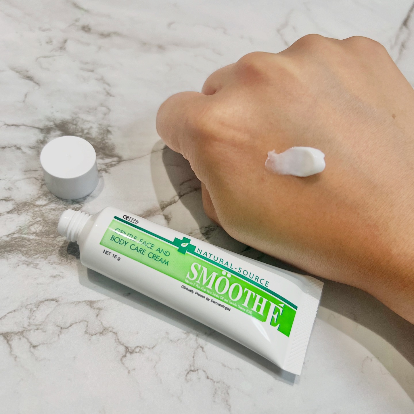 スムースEクリーム/SMOOTH E/フェイスクリームを使ったクチコミ（2枚目）