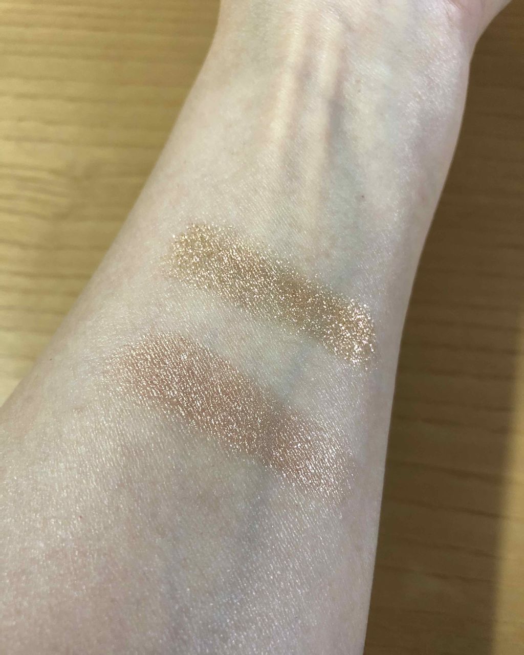 リュクスアイシャドウ 02 メルティングポイント(リッチ メタル)/BOBBI BROWN/単色アイシャドウを使ったクチコミ（2枚目）