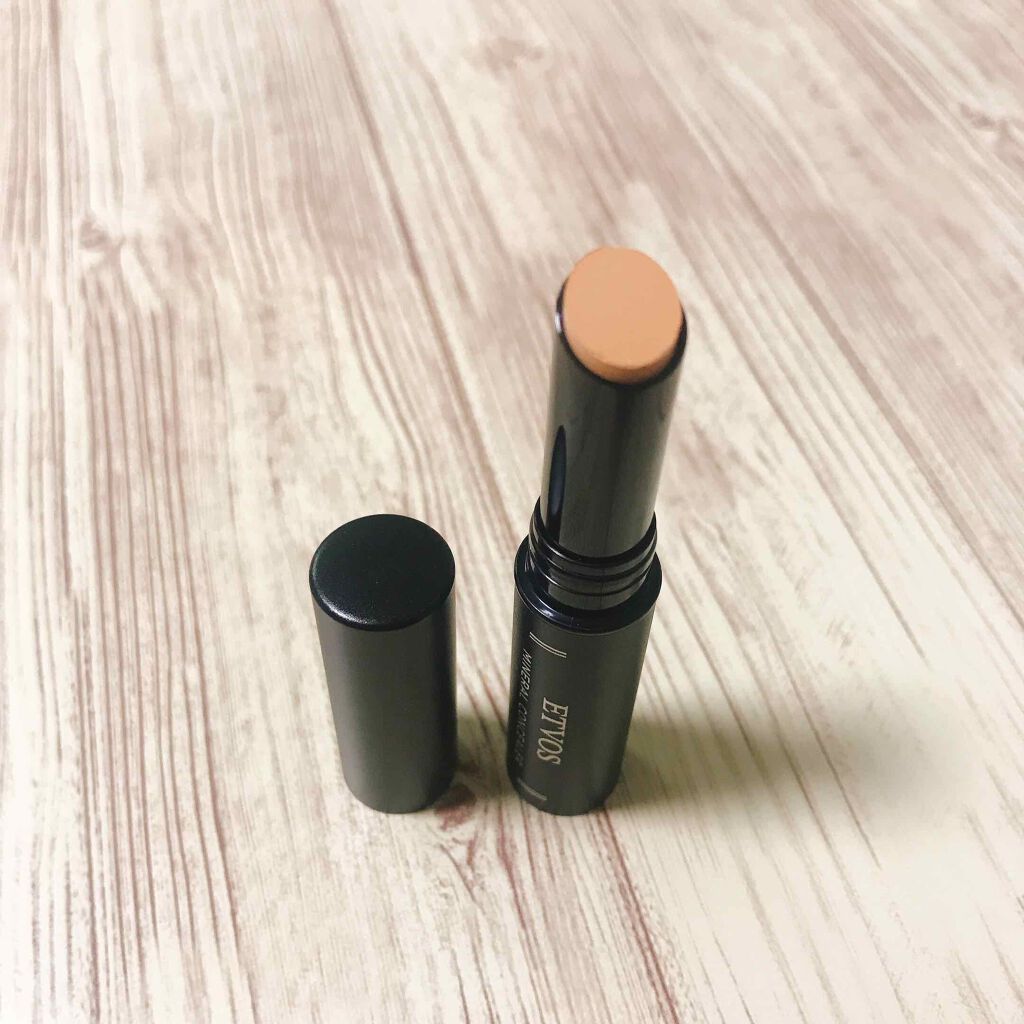 ミネラルコンシーラー/エトヴォス/スティックコンシーラーを使ったクチコミ(2枚目)