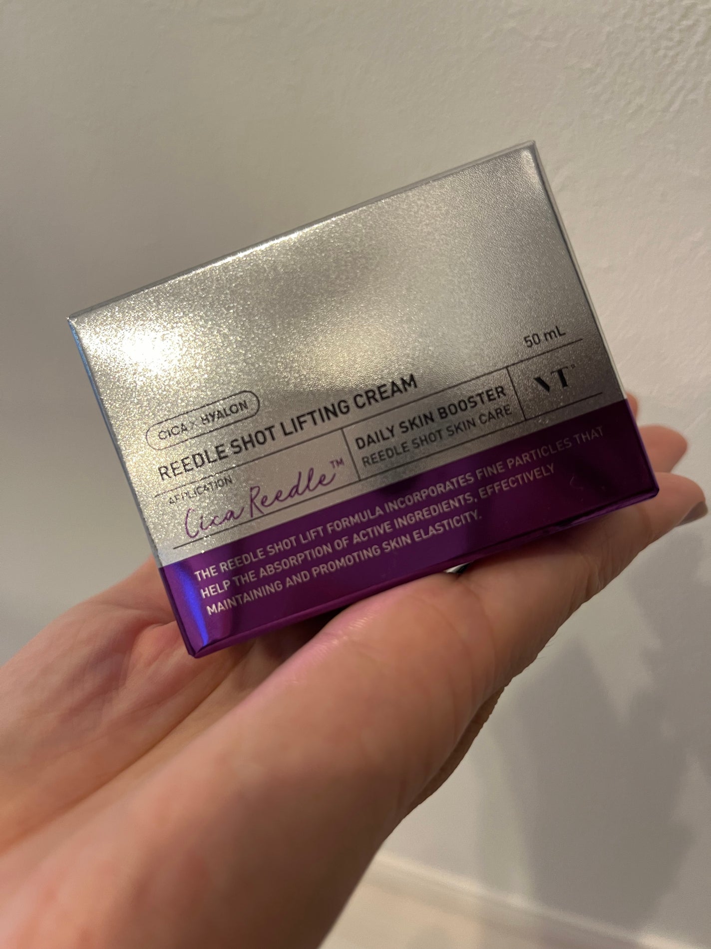 candy3ks on LIPS 「⚪️VTCOSMETICS リードルショットリフティングクリー..」(4枚目)