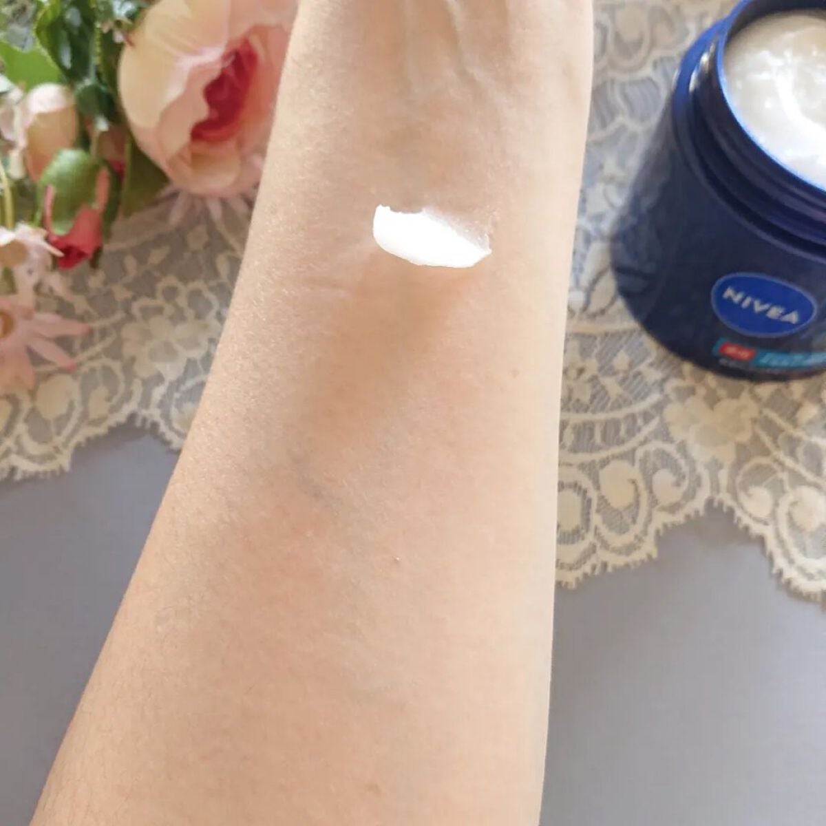 ニベア ロイヤルブルーボディクリーム うるおい密封ケア/ニベア/ボディクリームを使ったクチコミ(4枚目)
