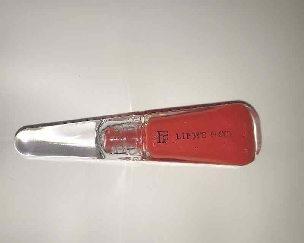 38°C / 99°F リップトリートメント (リップ美容液)/UZU BY FLOWFUSHI/リップケアを使ったクチコミ（1枚目）