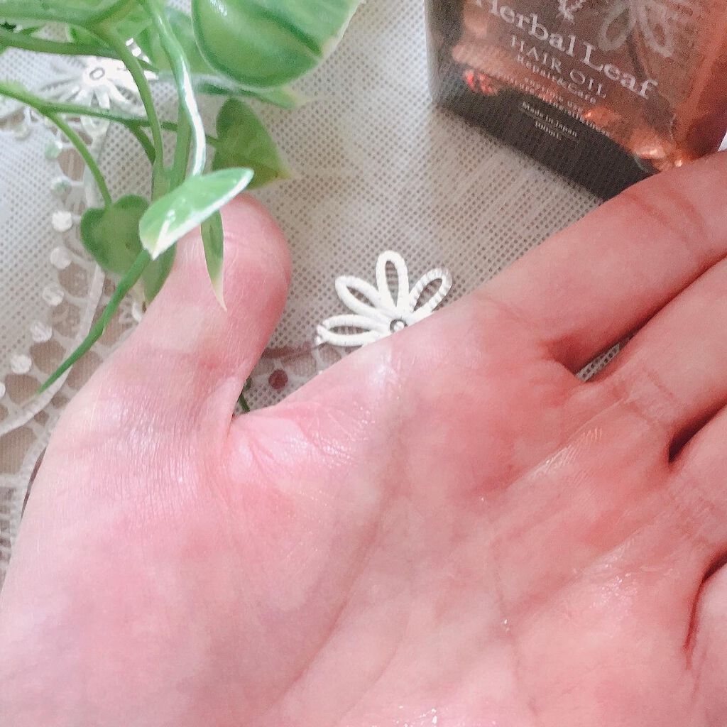 オーガニックヘアオイル フレッシュティーの香り/ハーバルリーフ/ヘアオイルを使ったクチコミ（2枚目）