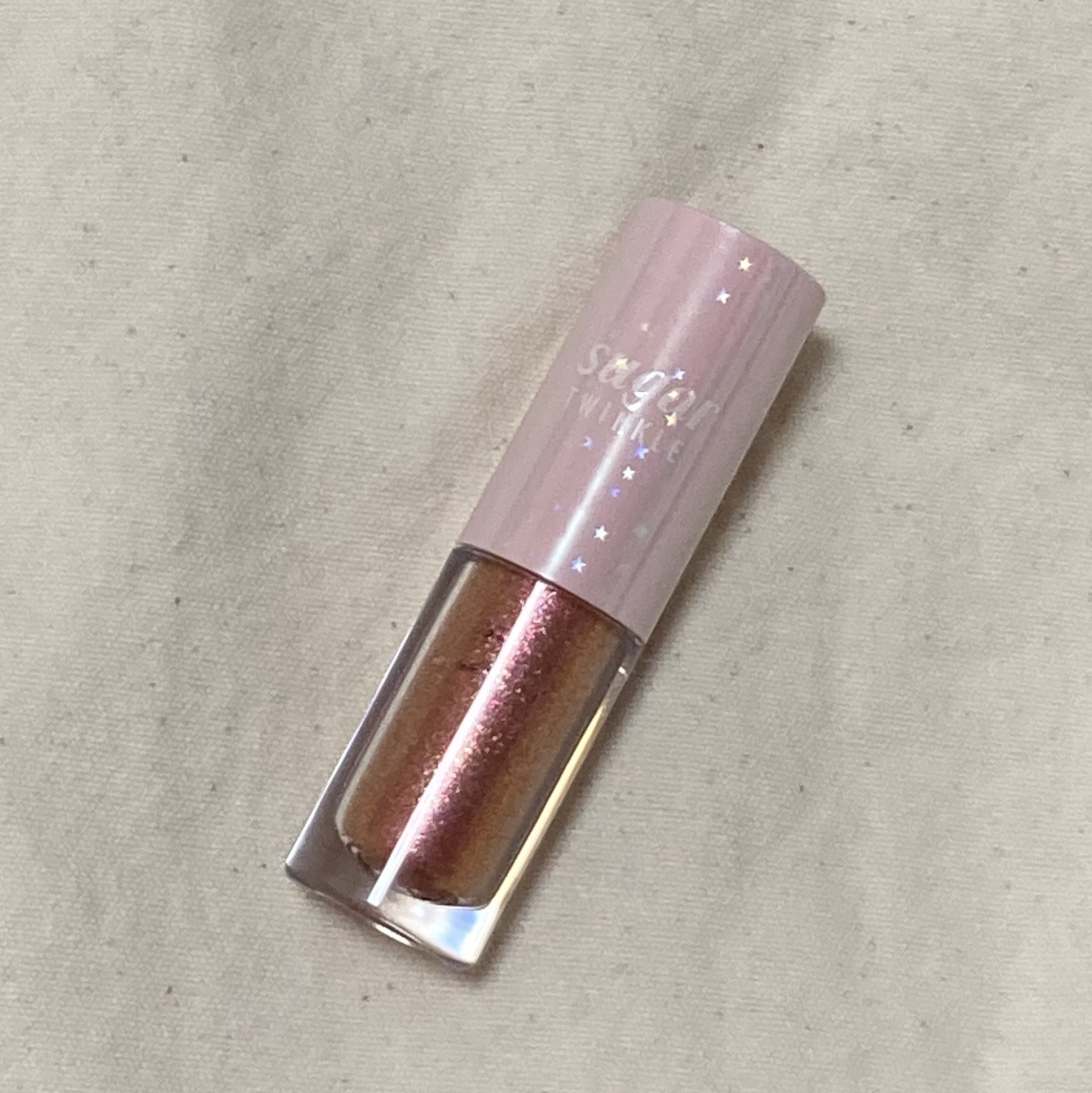 シュガー トゥインクル リキッド シャドウ 10 LADY CORAL/PERIPERA/リキッドアイシャドウを使ったクチコミ（1枚目）