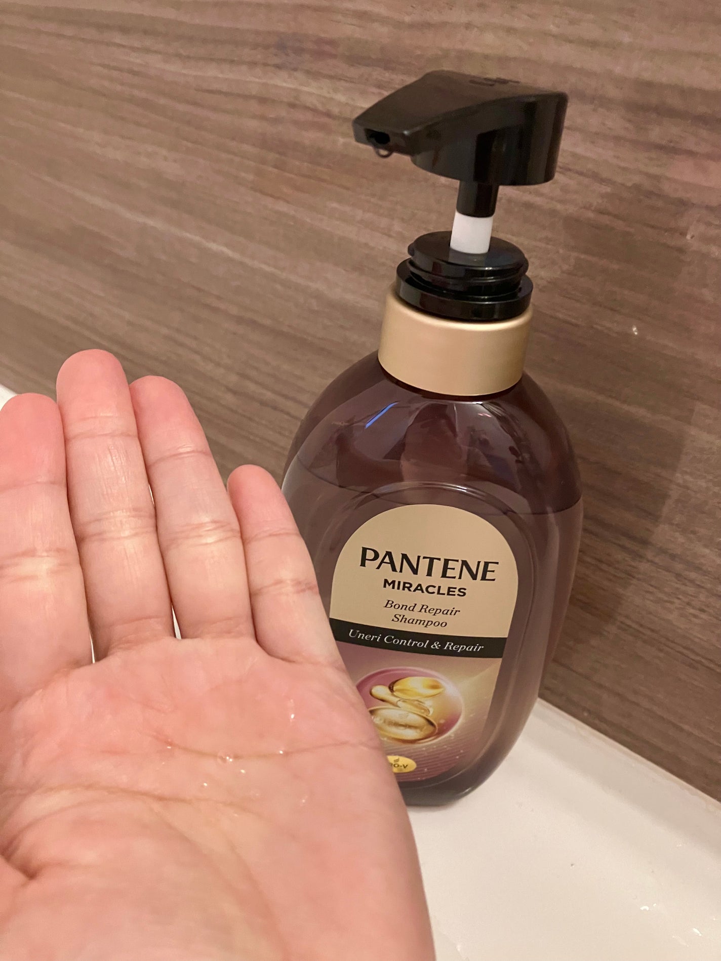 ミラクルズ うねりコントロール&リペア ボンドリペア シャンプー/トリートメント/パンテーン/市販シャンプーを使ったクチコミ(2枚目)