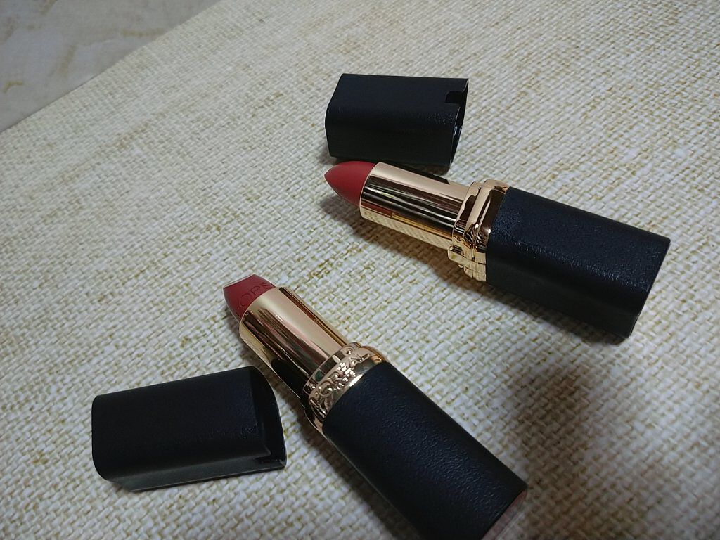 カラーリッシュモイストマットN/ロレアル パリ/口紅を使ったクチコミ（1枚目）