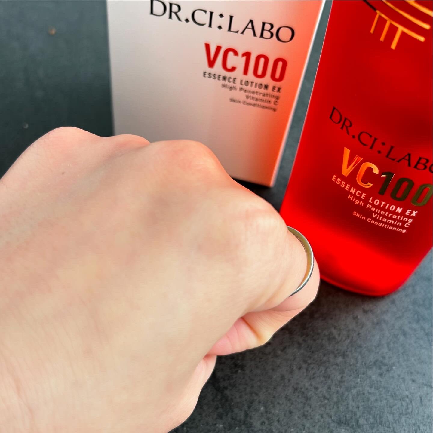 VC100エッセンスローション EX/ドクターシーラボⓇ/化粧水を使ったクチコミ（3枚目）