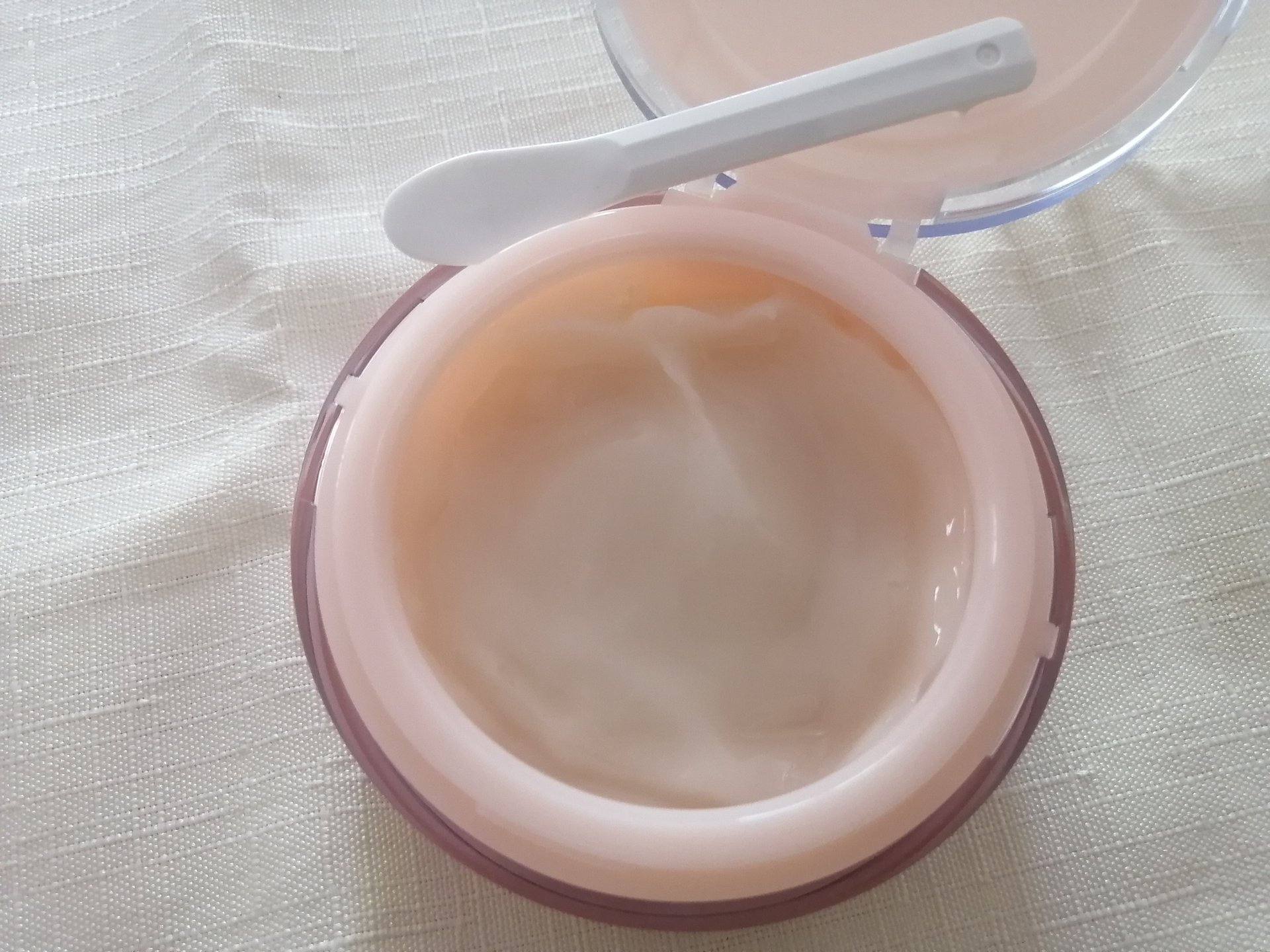 プレミアリフト/CANADEL/オールインワン化粧品を使ったクチコミ（2枚目）