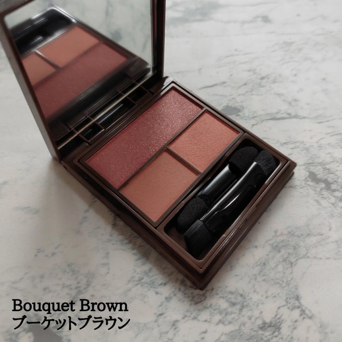 フーミー マルチアイブロウパウダー/WHOMEE/パウダーアイブロウを使ったクチコミ（2枚目）