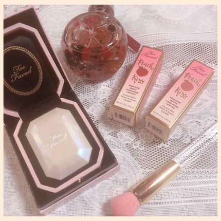 ダイヤモンドライト ハイライター ブラシ/Too Faced/メイクブラシを使ったクチコミ(1枚目)