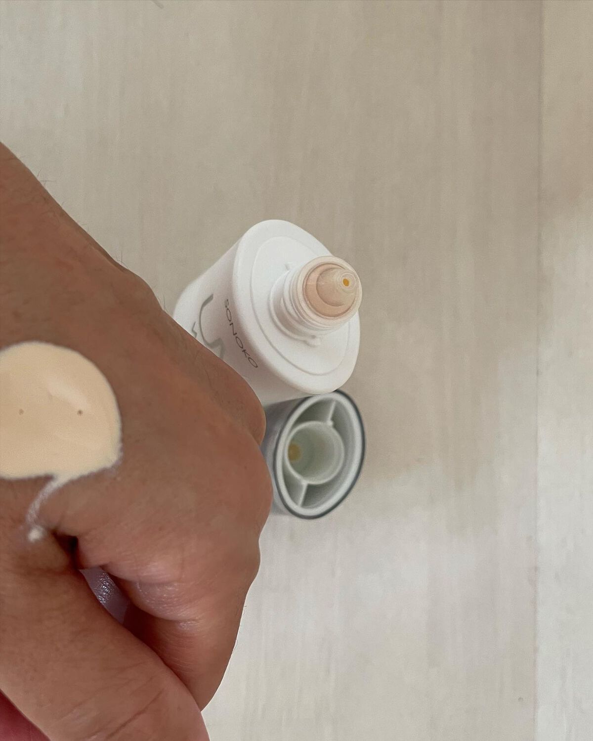 UVホワイトヴェール/SONOKO/化粧下地を使ったクチコミ（2枚目）