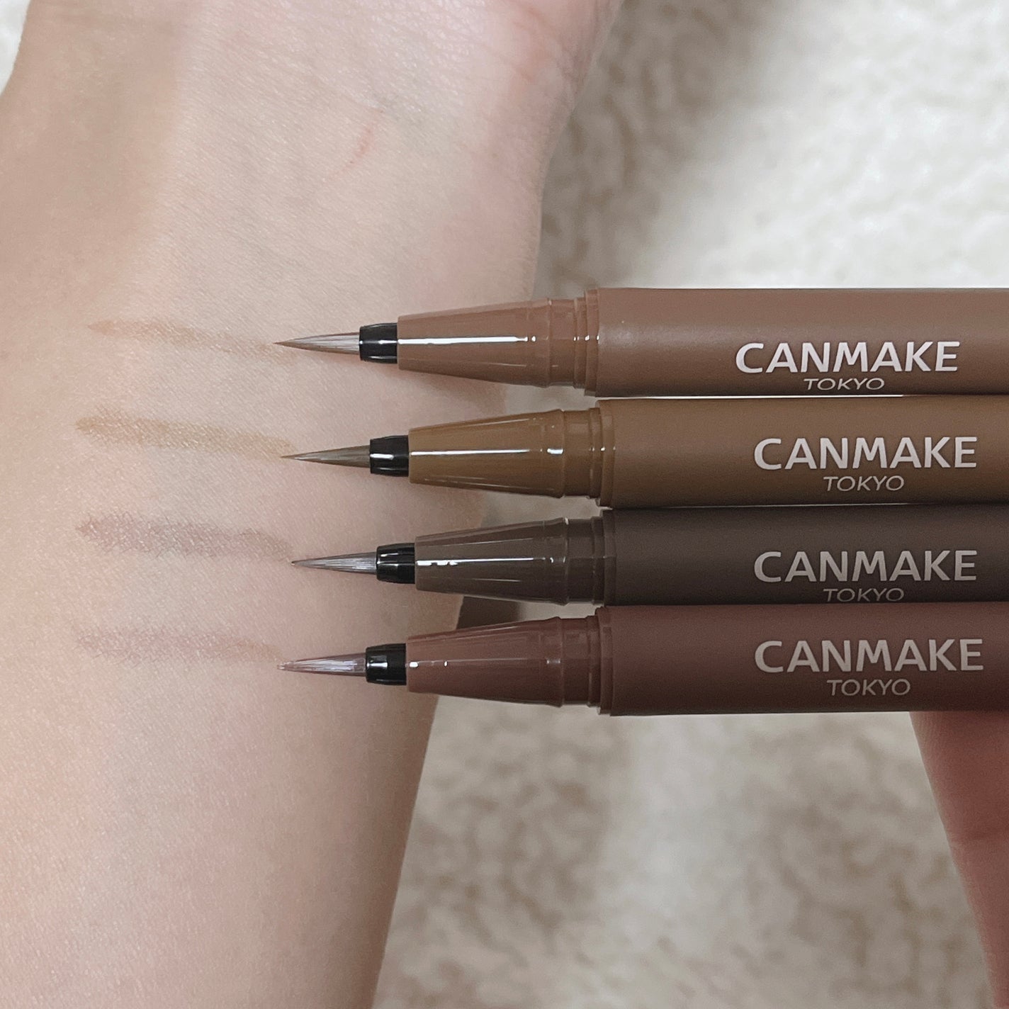 フローレスブロウリキッド/キャンメイク/リキッドアイブロウを使ったクチコミ(4枚目)