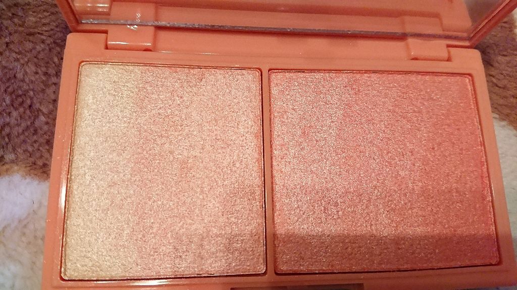 ミニチョコレート ハイライター/MAKEUP REVOLUTION/パウダーハイライトを使ったクチコミ(3枚目)