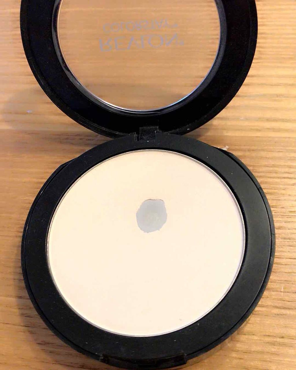 カラーステイ プレスト パウダー N/REVLON/プレストパウダーを使ったクチコミ（2枚目）