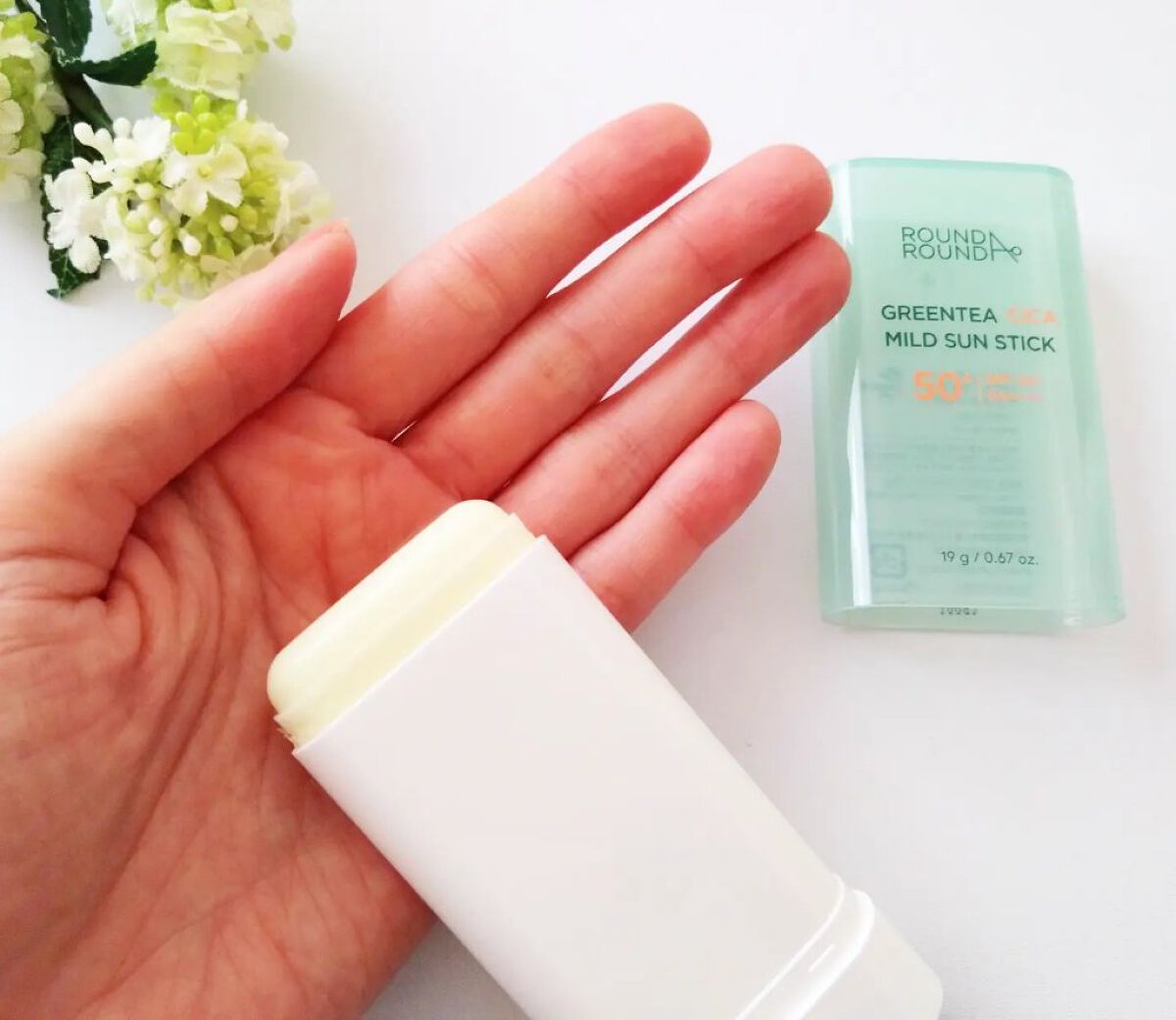 グリーンティー CICA マイルド サンスティック/ラウンドアラウンド/日焼け止めスティックを使ったクチコミ（2枚目）