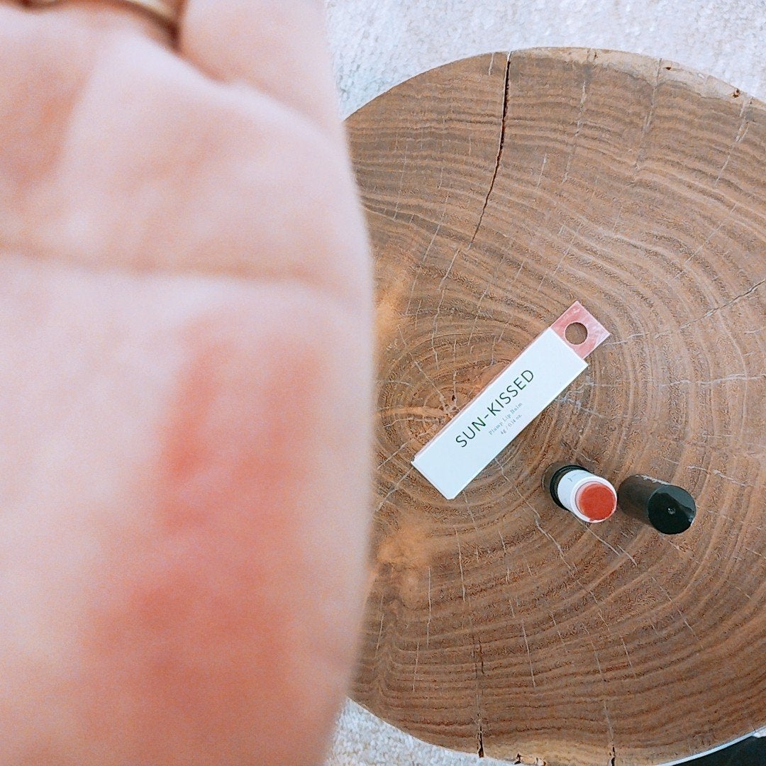 mcgroupakiko on LIPS 「365日リップバームを塗らない日はありせん💖唇の皮膚が薄く乾燥..」(5枚目)