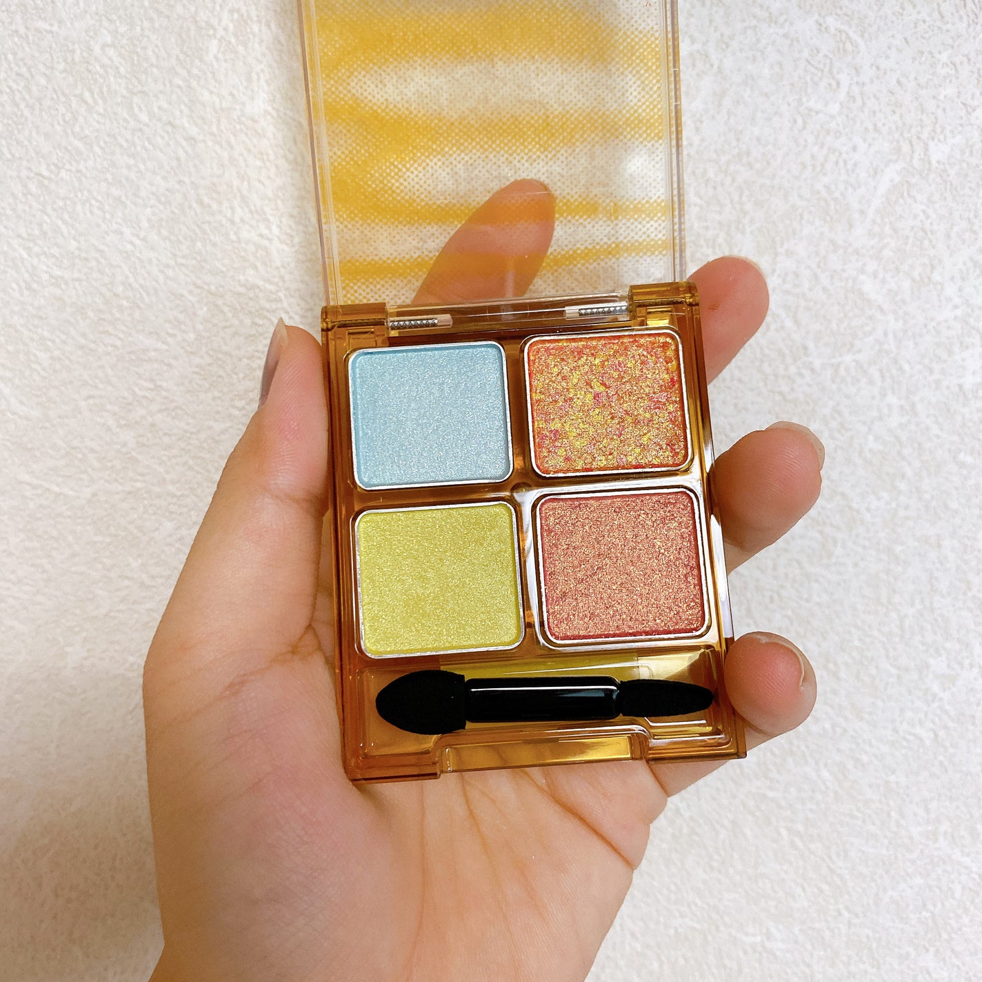 ビーチバカンスグリッターパレット/KATE/アイシャドウパレットを使ったクチコミ(1枚目)