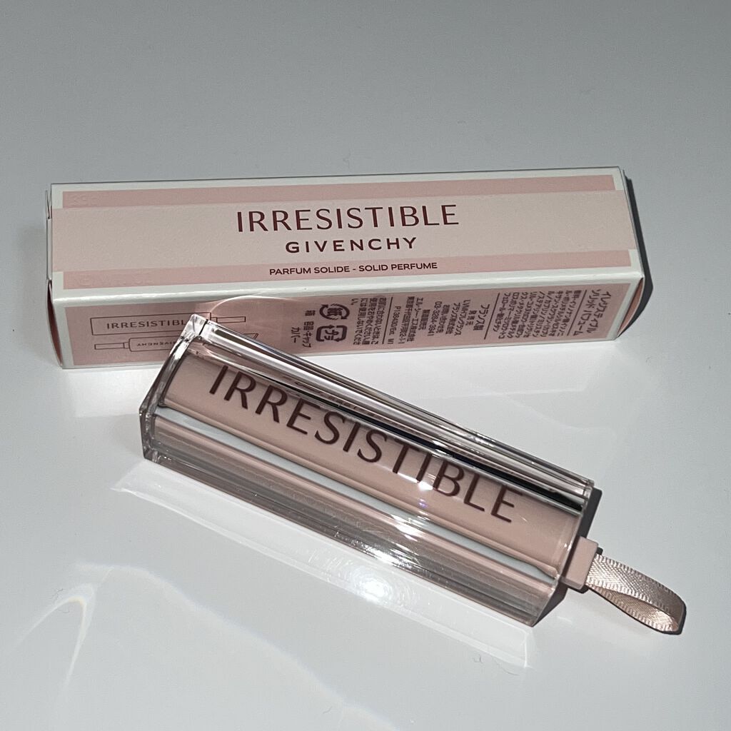 イレジスティブル ソリッド パフューム/GIVENCHY/練り香水を使ったクチコミ（1枚目）