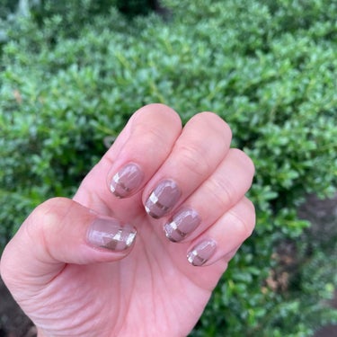 ⁑
癒しネイルサロン💅へ…🤎

爪が伸びてきても
割れたりしないネイル✨

今回は、ネイルに行こうと思ったら
子供が体調不良になったりで

全然都合つかなくて
伸び伸びだったけど
しっかりついたままで本