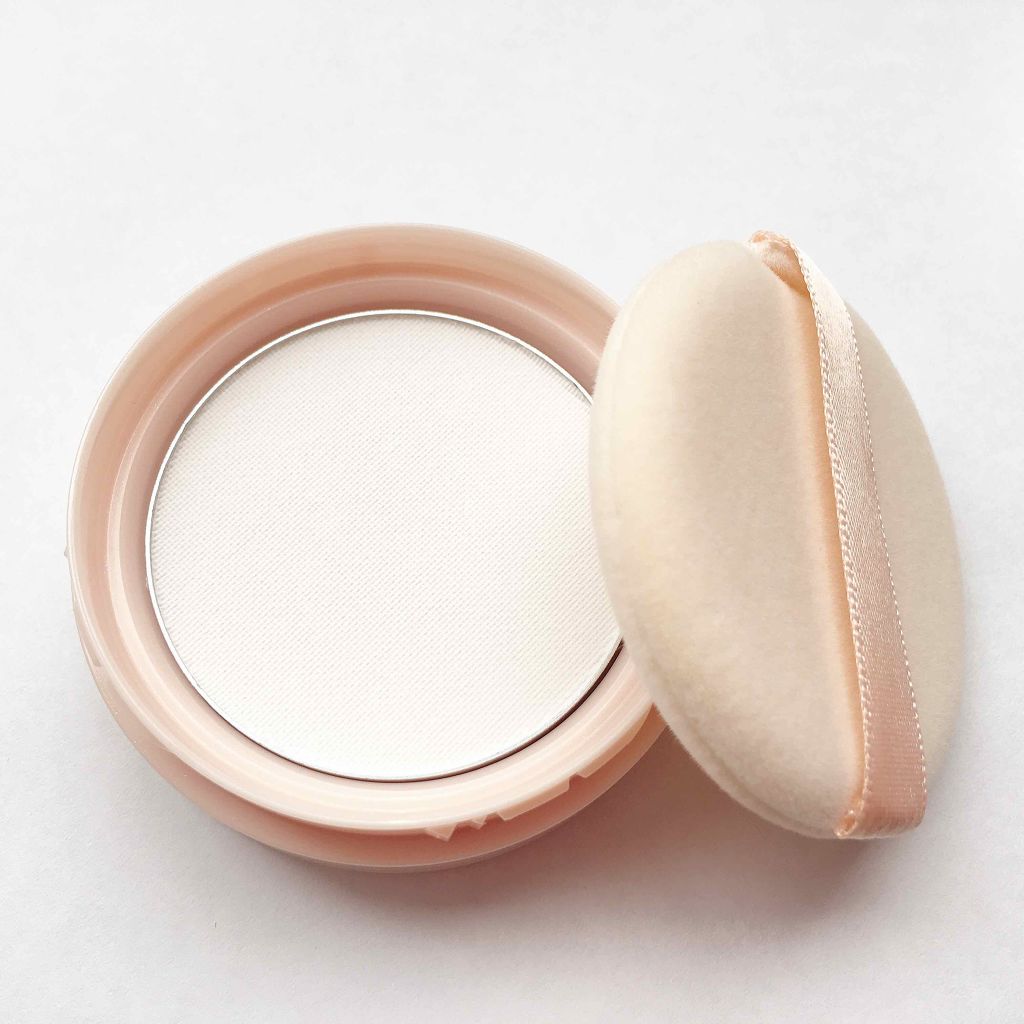 アクメディカ 薬用 フェイスパウダー クリア/ナリスアップ/パウダーファンデーションを使ったクチコミ(2枚目)