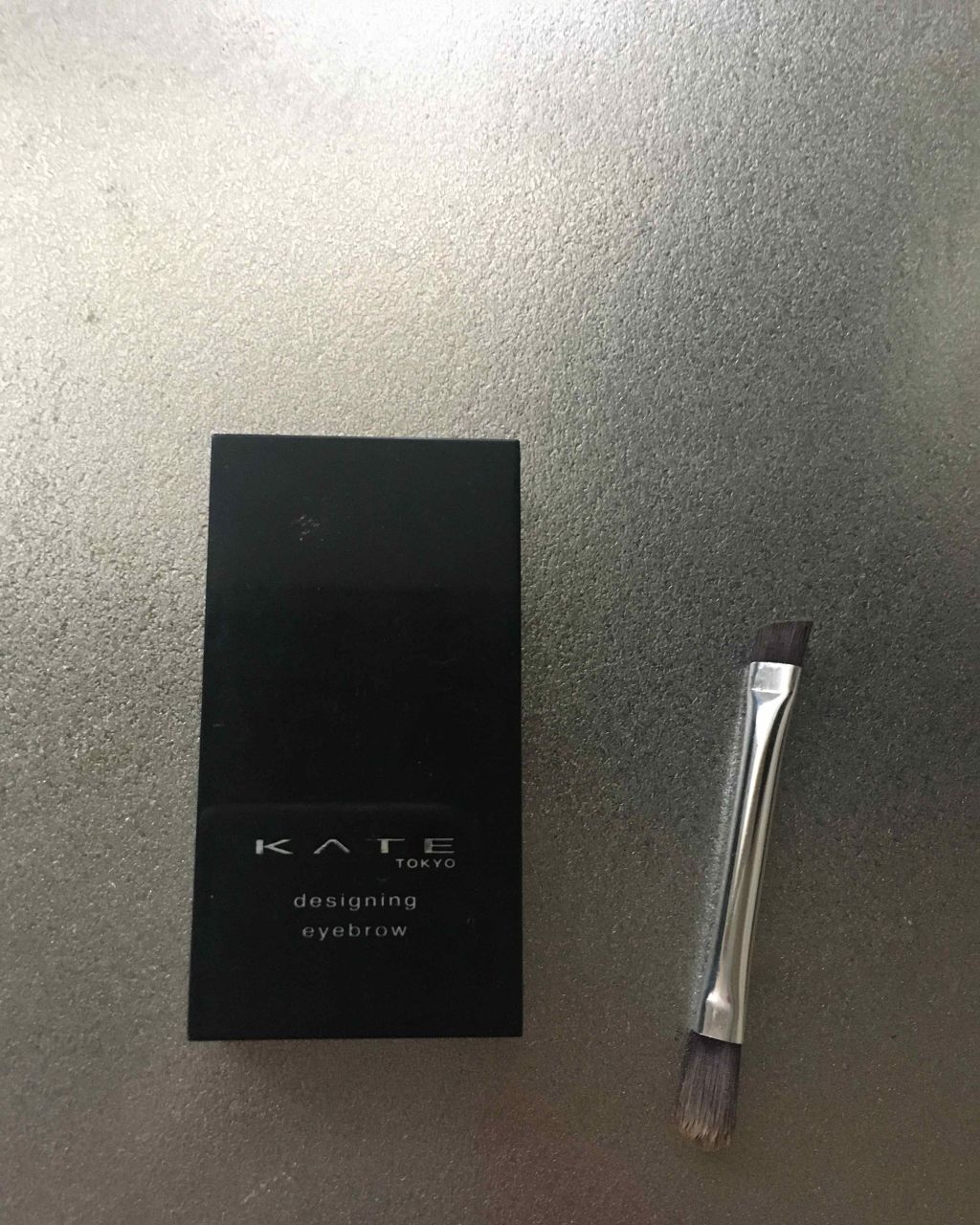 ケイト デザイニングアイブロウ3D/KATE/パウダーアイブロウを使ったクチコミ(1枚目)