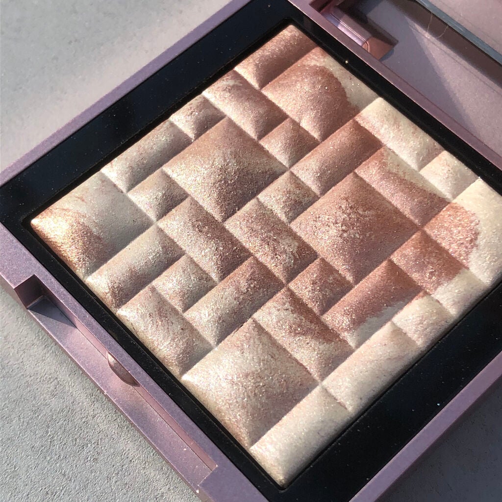 ハイライティング パウダー/BOBBI BROWN/パウダーハイライトを使ったクチコミ(3枚目)