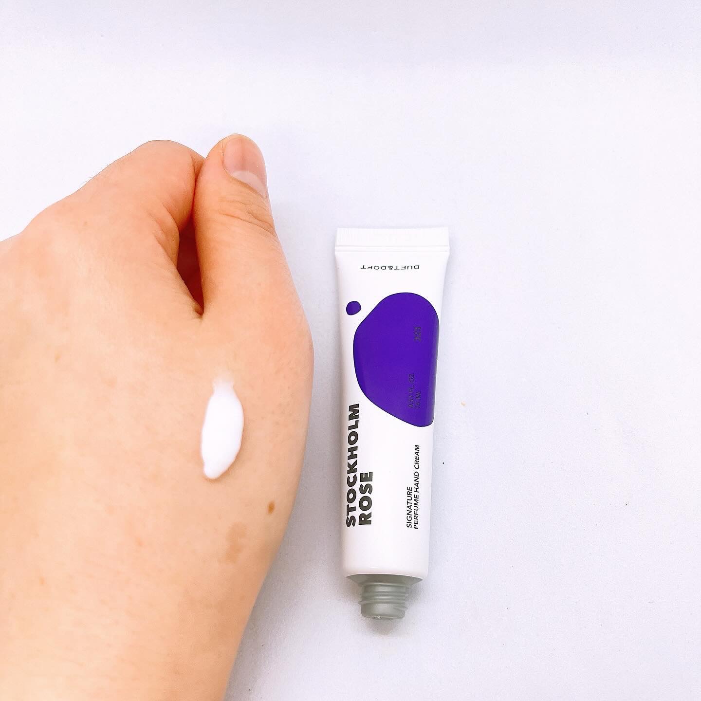 シグネチャーパフュームハンドクリームミニチュアギフトセット/DUFT&DOFT/ハンドクリームを使ったクチコミ（2枚目）