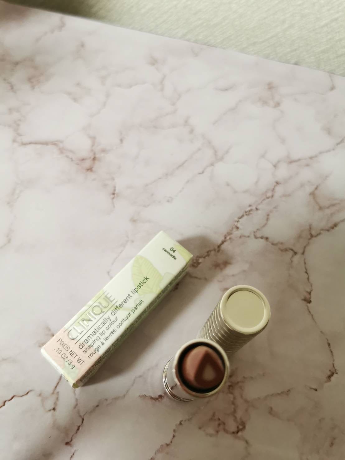 ドラマティカリー ディファレント リップスティック/CLINIQUE/口紅を使ったクチコミ(3枚目)