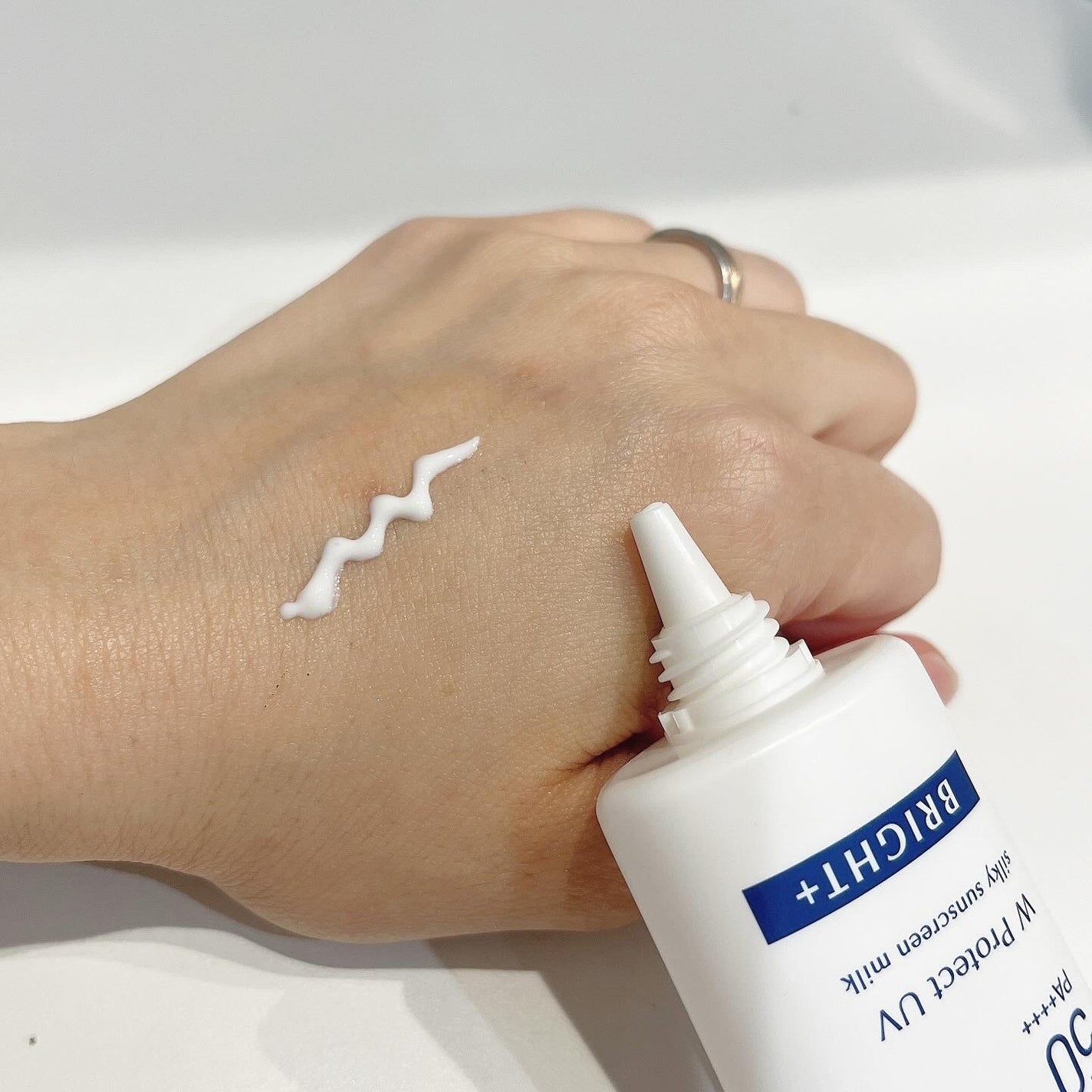 アンプルール WプロテクトUV ブライト+/アンプルール/日焼け止めミルクを使ったクチコミ(3枚目)