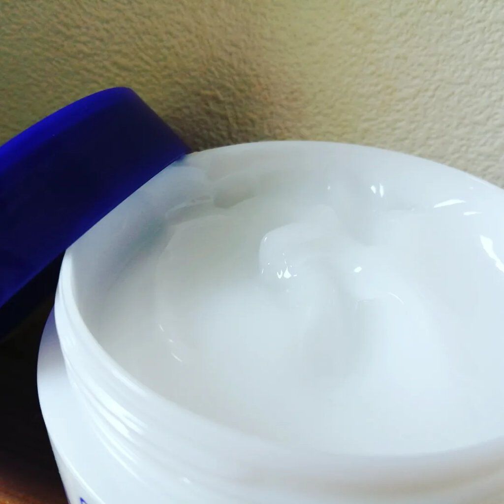 ハトムギ保湿ジェル(ナチュリエ スキンコンディショニングジェル)/ナチュリエ/美容液を使ったクチコミ（2枚目）