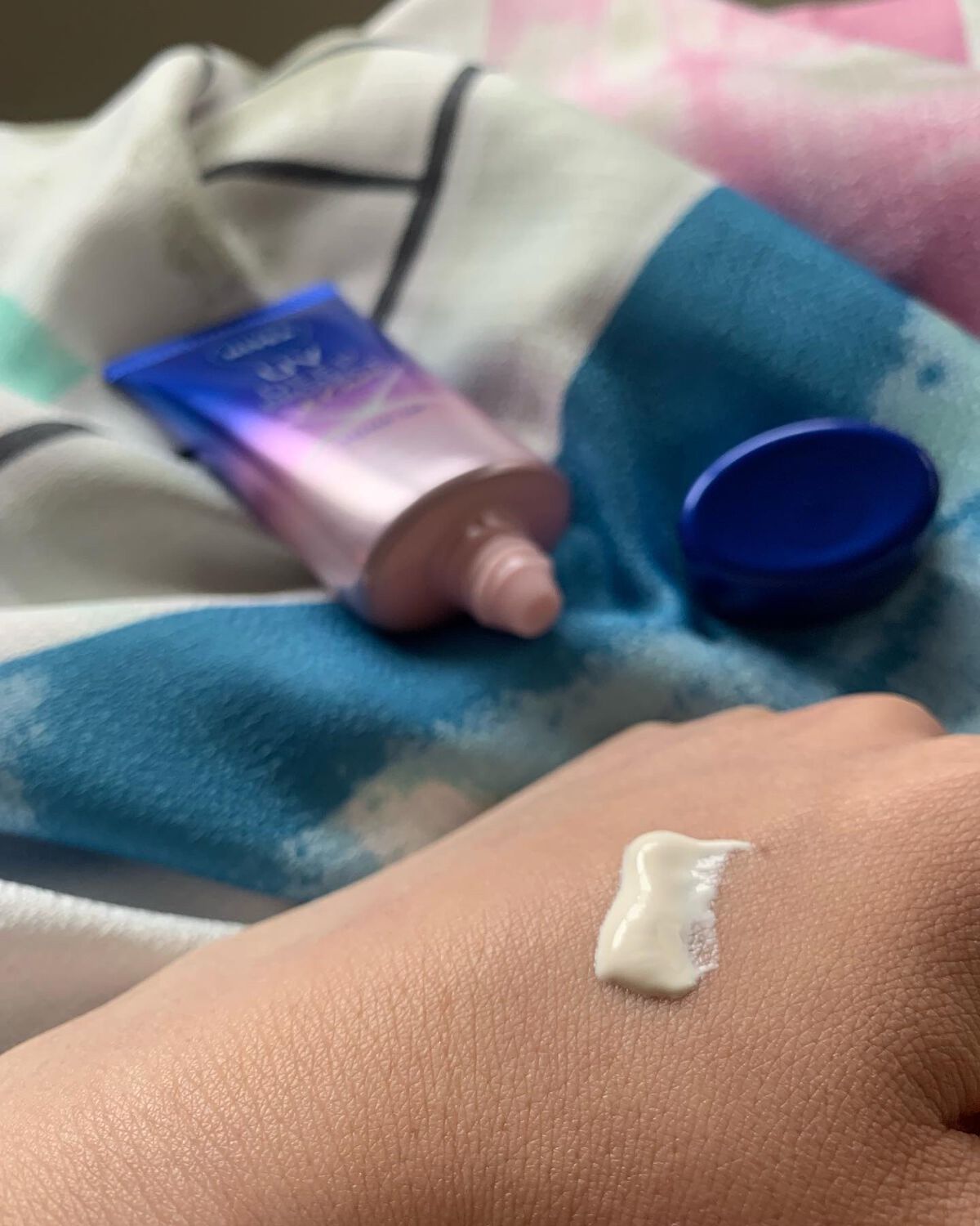 ニベアUV ディープ プロテクト&ケア トーンアップ エッセンス/ニベア/日焼け止めローションを使ったクチコミ(2枚目)