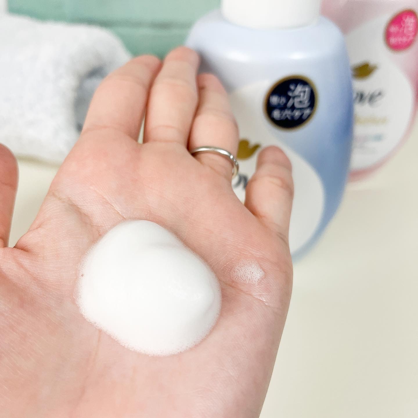 ビューティーモイスチャー 泡ボディウォッシュ つややか/ダヴ/ボディソープを使ったクチコミ（3枚目）