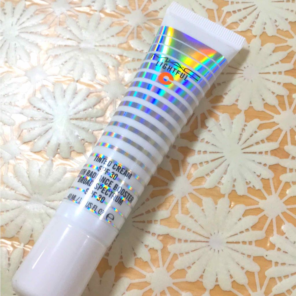 ライトフル C+ ティンティッド クリーム SPF 30/M・A・C/化粧下地を使ったクチコミ（1枚目）