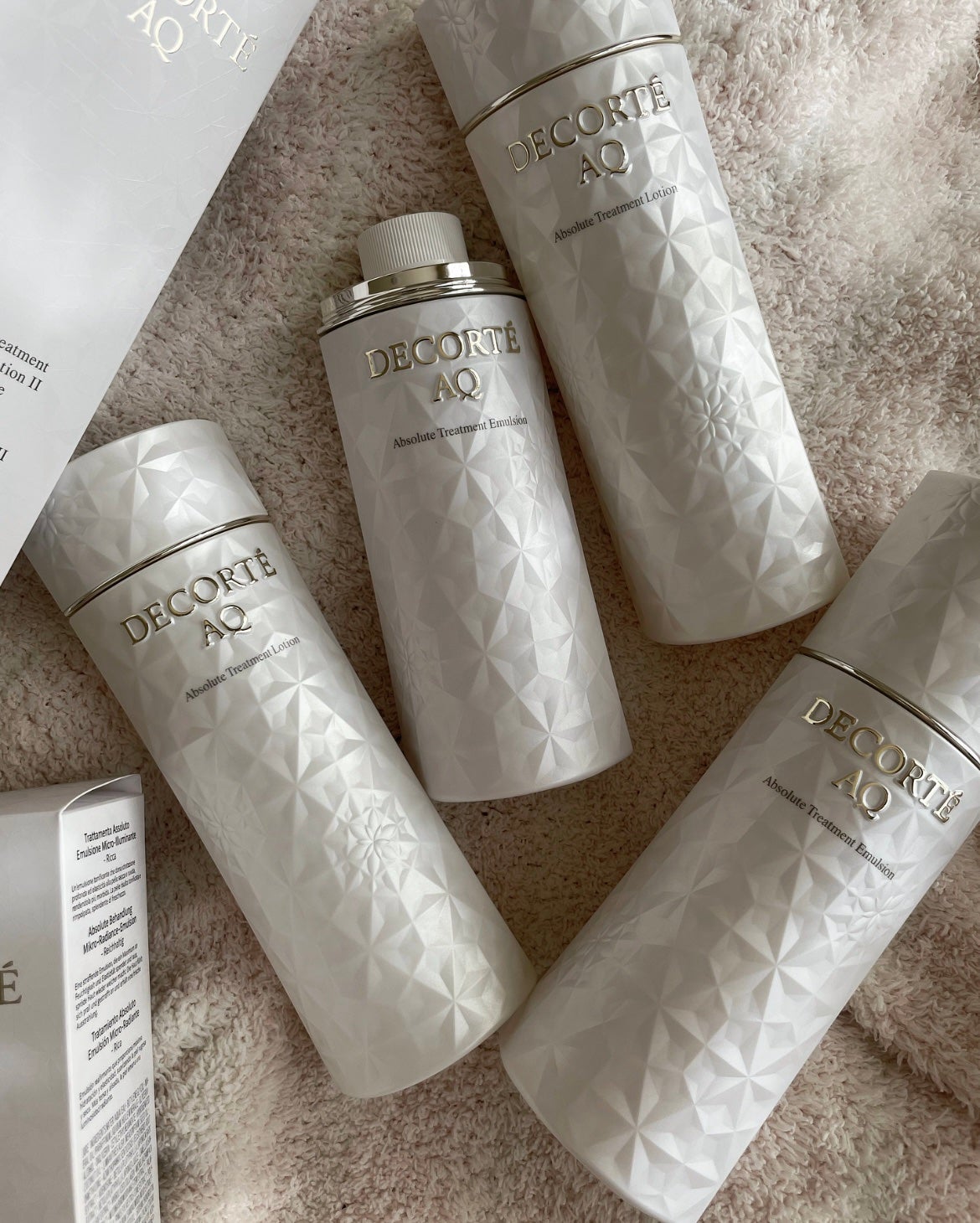 AQ アブソリュート エマルジョン マイクロラディアンス Ⅱ/DECORTÉ/乳液を使ったクチコミ(1枚目)