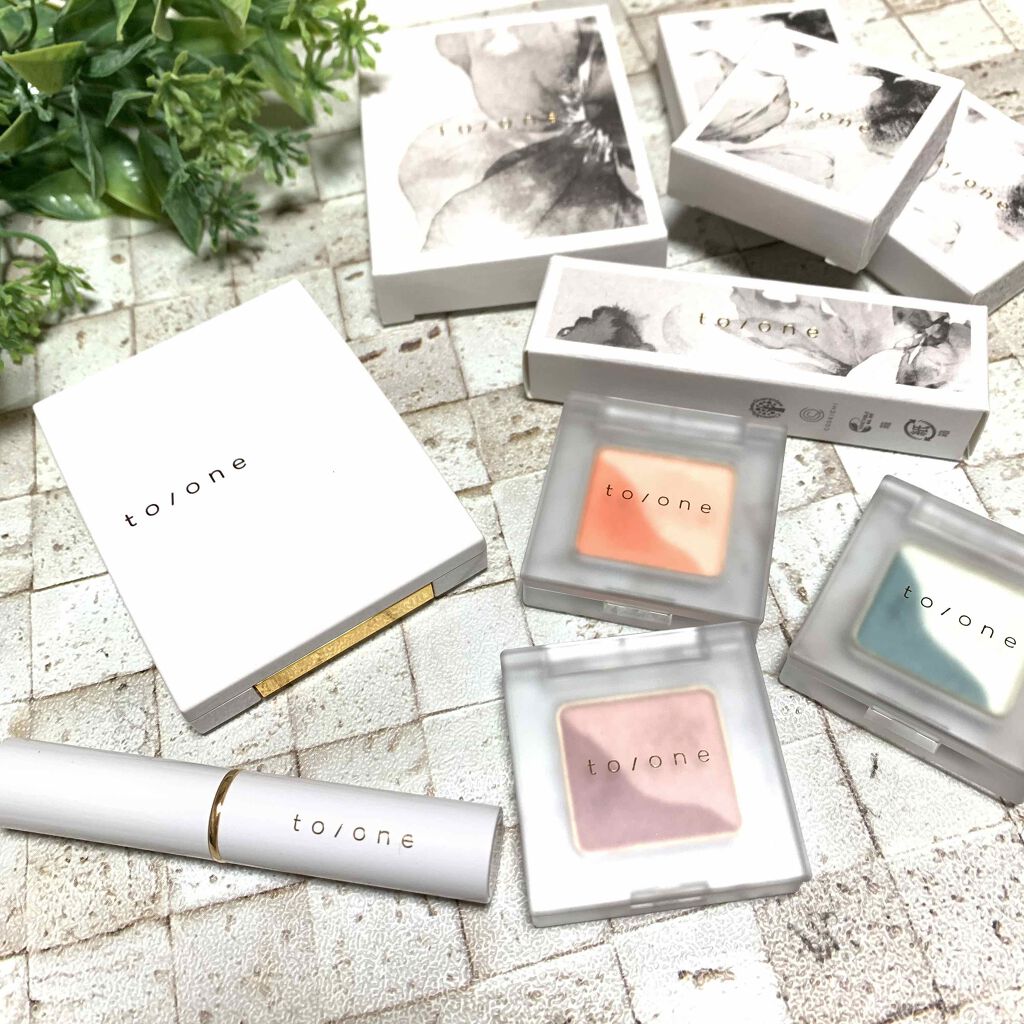 トーン ペタル エッセンス リップ/to/one/口紅を使ったクチコミ(1枚目)