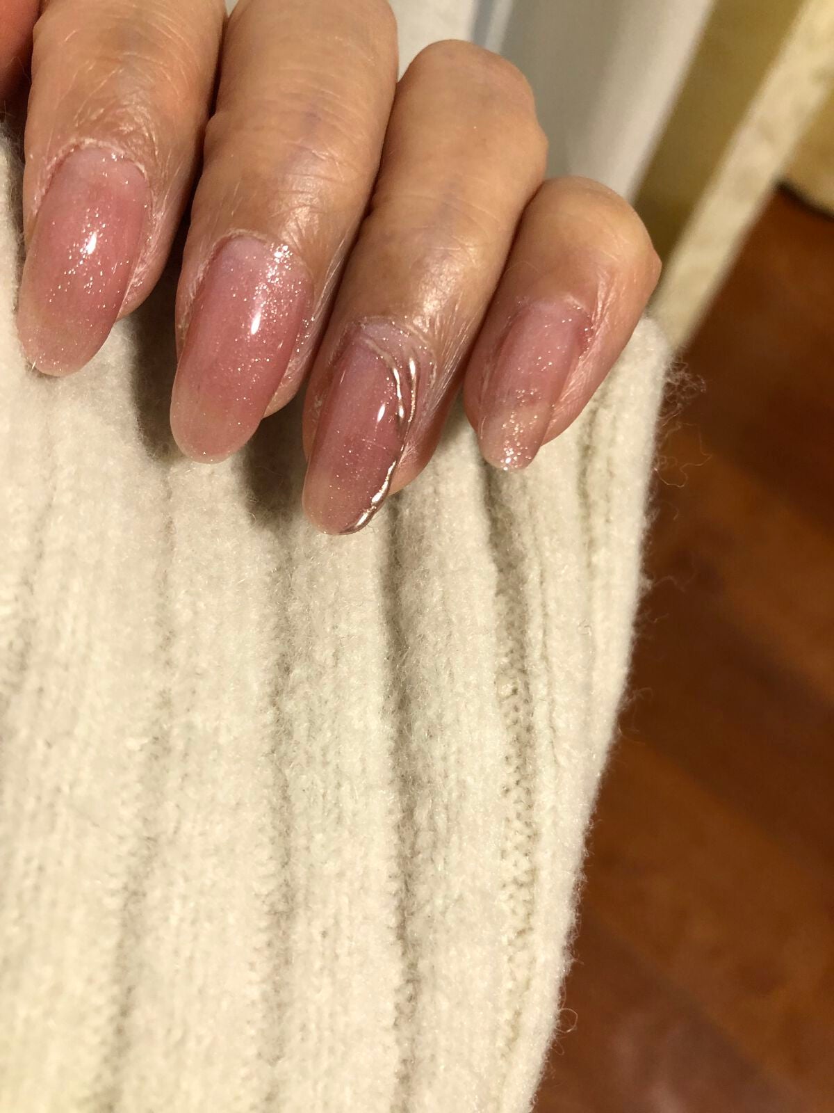 エムジェル ノンワイプトップジェル/Mpetit Japan/ジェルネイルを使ったクチコミ(2枚目)