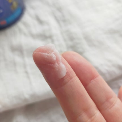 ニベア ロイヤルブルーボディクリーム うるおい密封ケア/ニベア/ボディクリームを使ったクチコミ(3枚目)