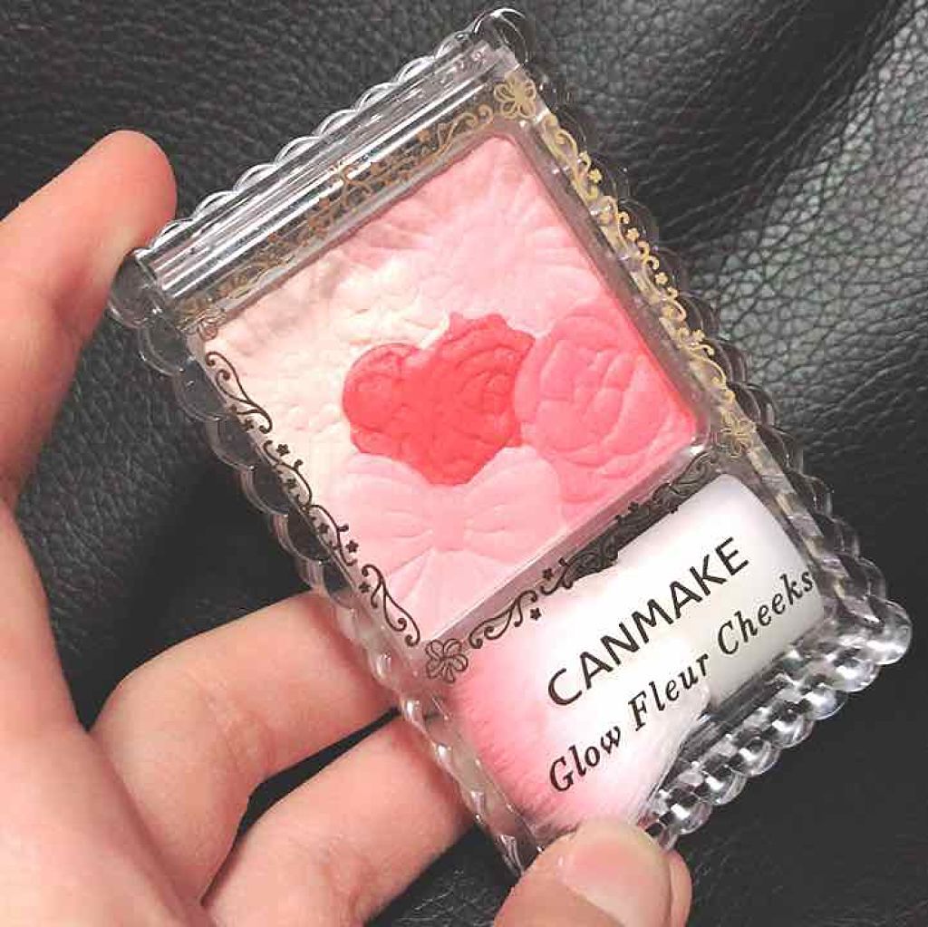 グロウフルールチークス/キャンメイク/パウダーチークを使ったクチコミ（1枚目）