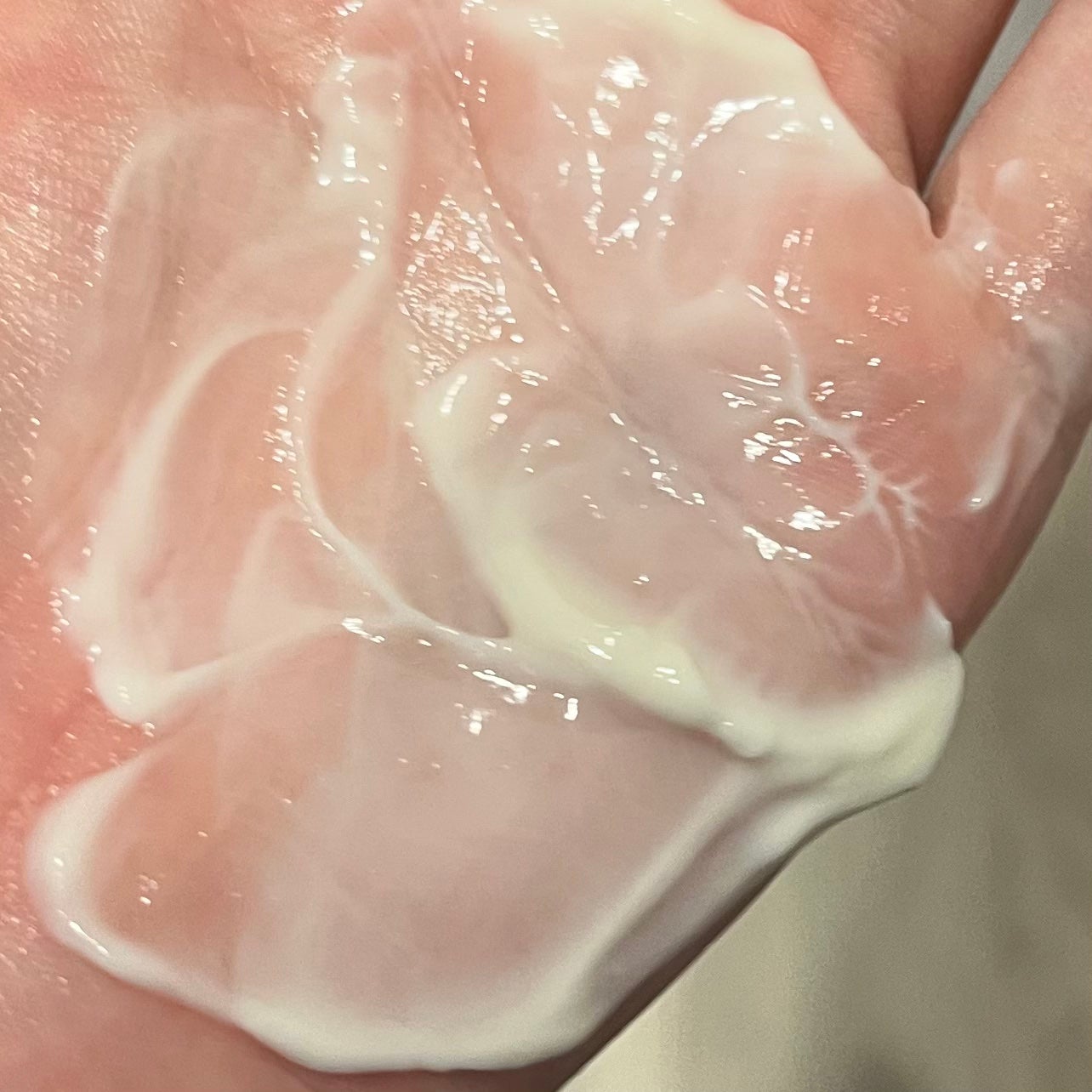 ホワイトトリュフダブルセラムアンドクリーム/ダルバ/フェイスクリームを使ったクチコミ(10枚目)