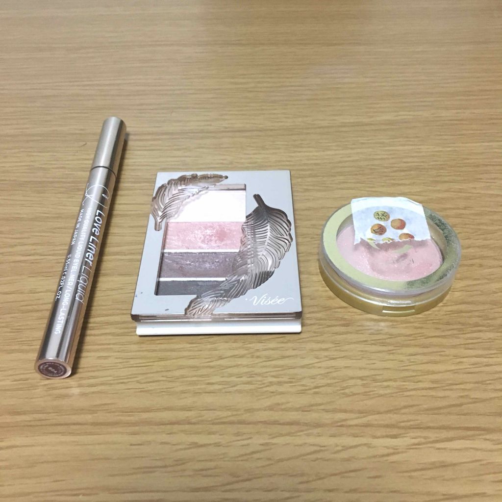 シャイニーシャドウ N/excel/単色アイシャドウを使ったクチコミ（1枚目）