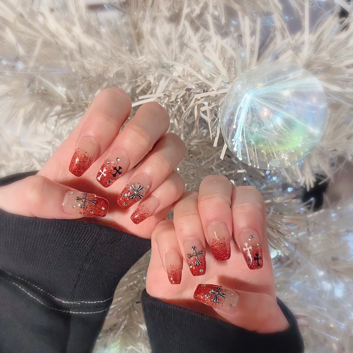 #クリスマスネイルのネイルデザイン