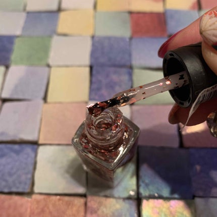 ネイルホリック パーティーフレーク/ネイルホリック/マニキュアを使ったクチコミ(3枚目)