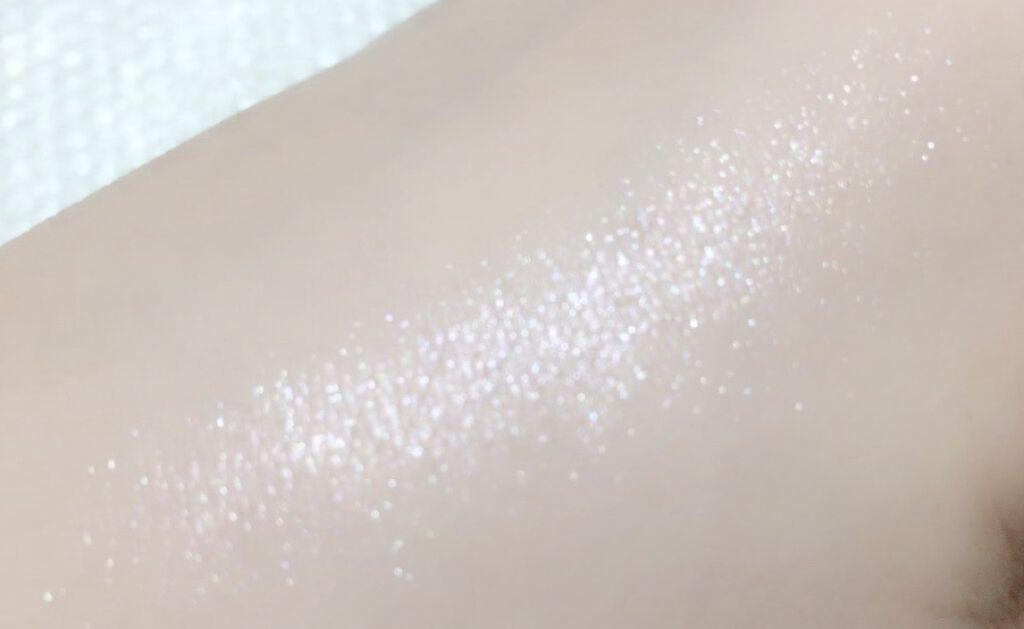 ピュア カラー エンヴィ アイシャドウ 18 チーキー ピンク ブリリアント/ESTEE LAUDER/ジェル・クリームアイシャドウを使ったクチコミ（2枚目）