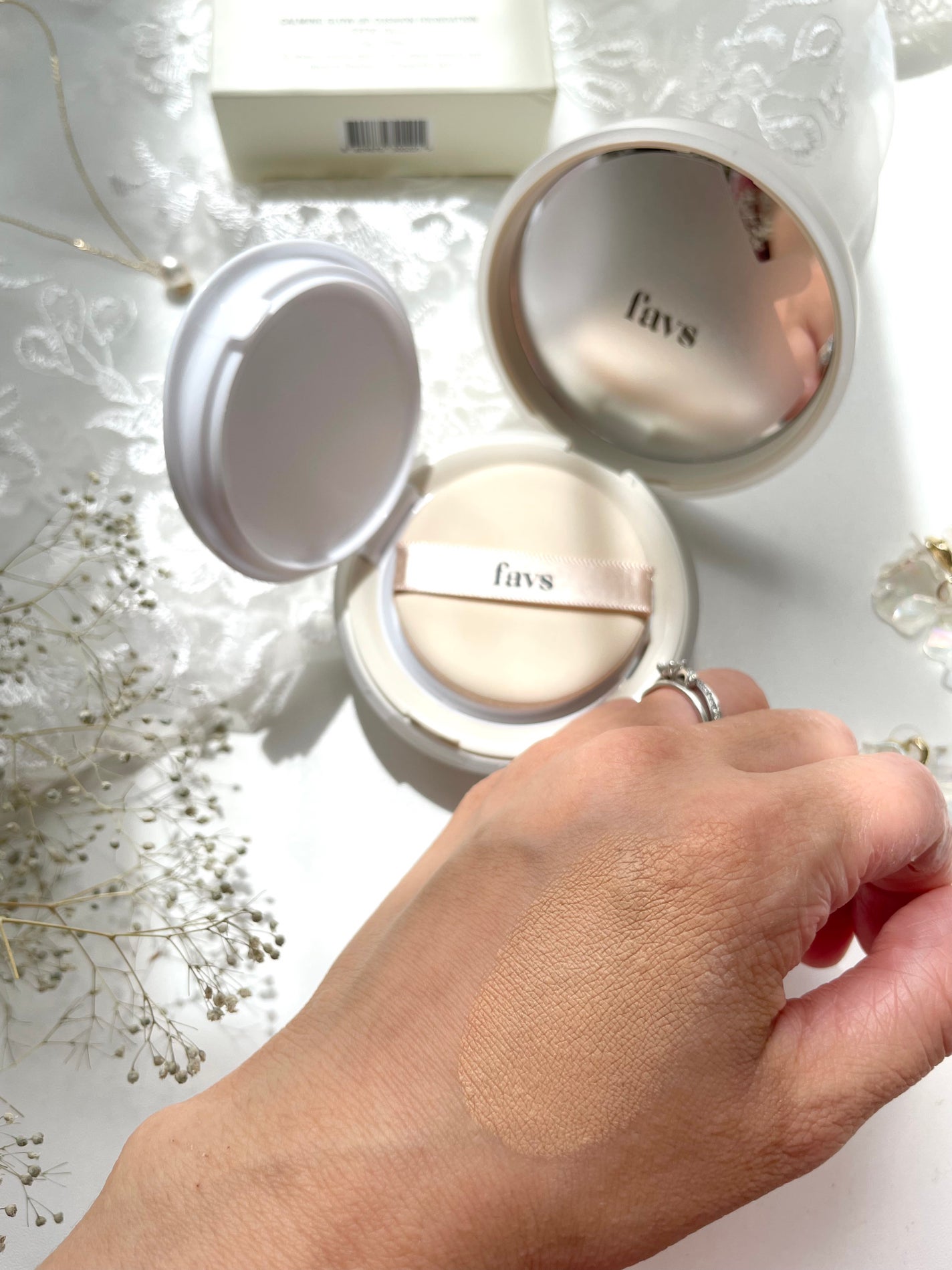 カーミンググロウアップクッションファンデーション/favs/リキッドファンデーションを使ったクチコミ(3枚目)