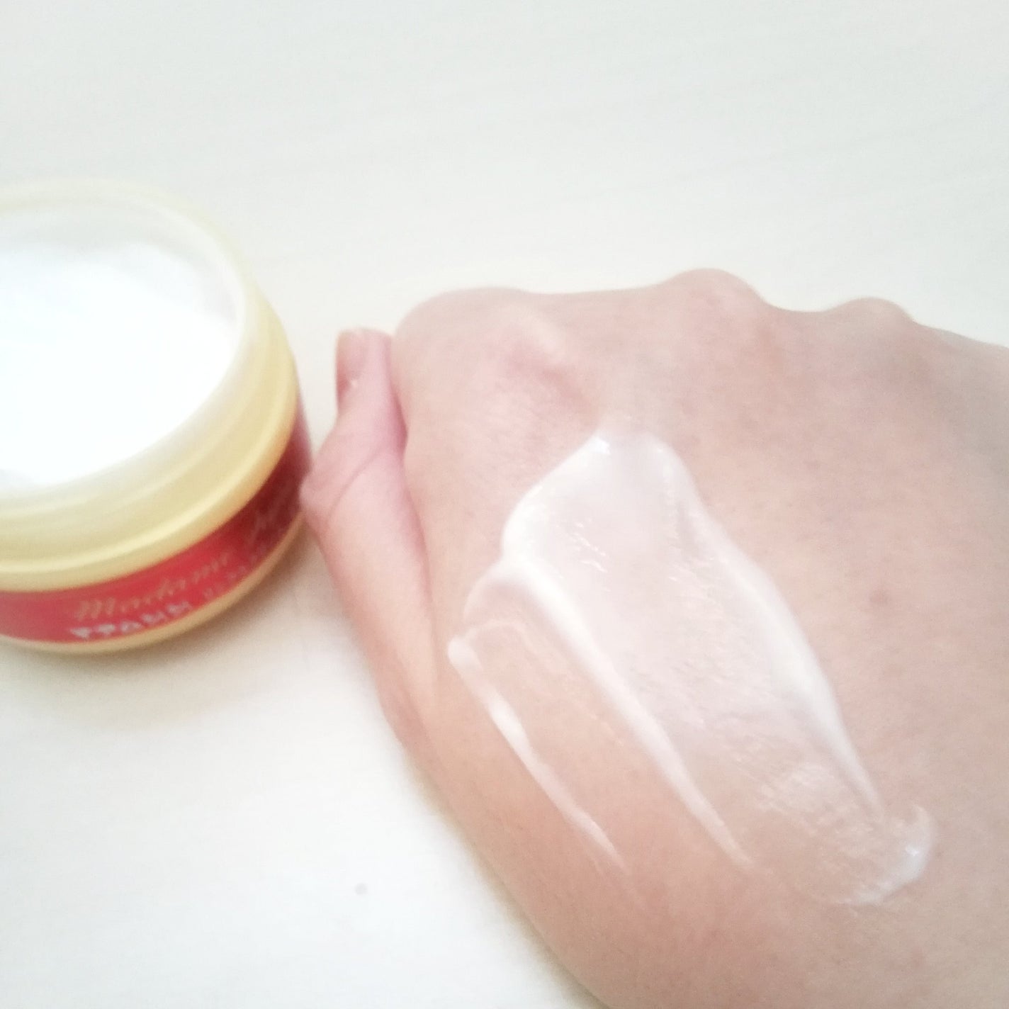 薬用リンクルクリーム/ジュジュ/フェイスクリームを使ったクチコミ(4枚目)