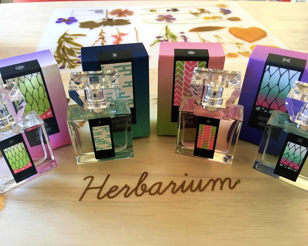 鬼滅の刃 フレグランス 香水 胡蝶しのぶ 栗花落カナヲ 2点セット 鬼滅