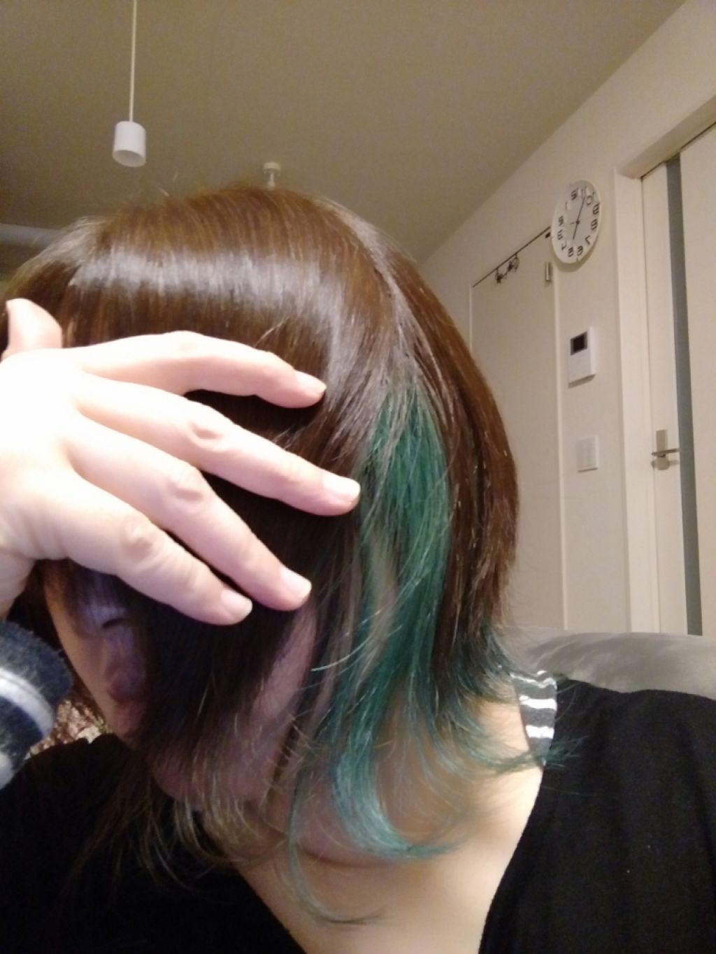 ℳママ on LIPS 「イヤリングカラー入れてきました⸜(・∀・)⸝あまり目立たないよ..」(1枚目)