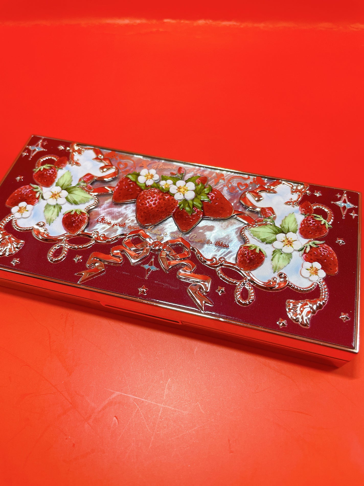 ストロベリーロココ アイシャドウパレット/FlowerKnows/アイシャドウパレットを使ったクチコミ(2枚目)